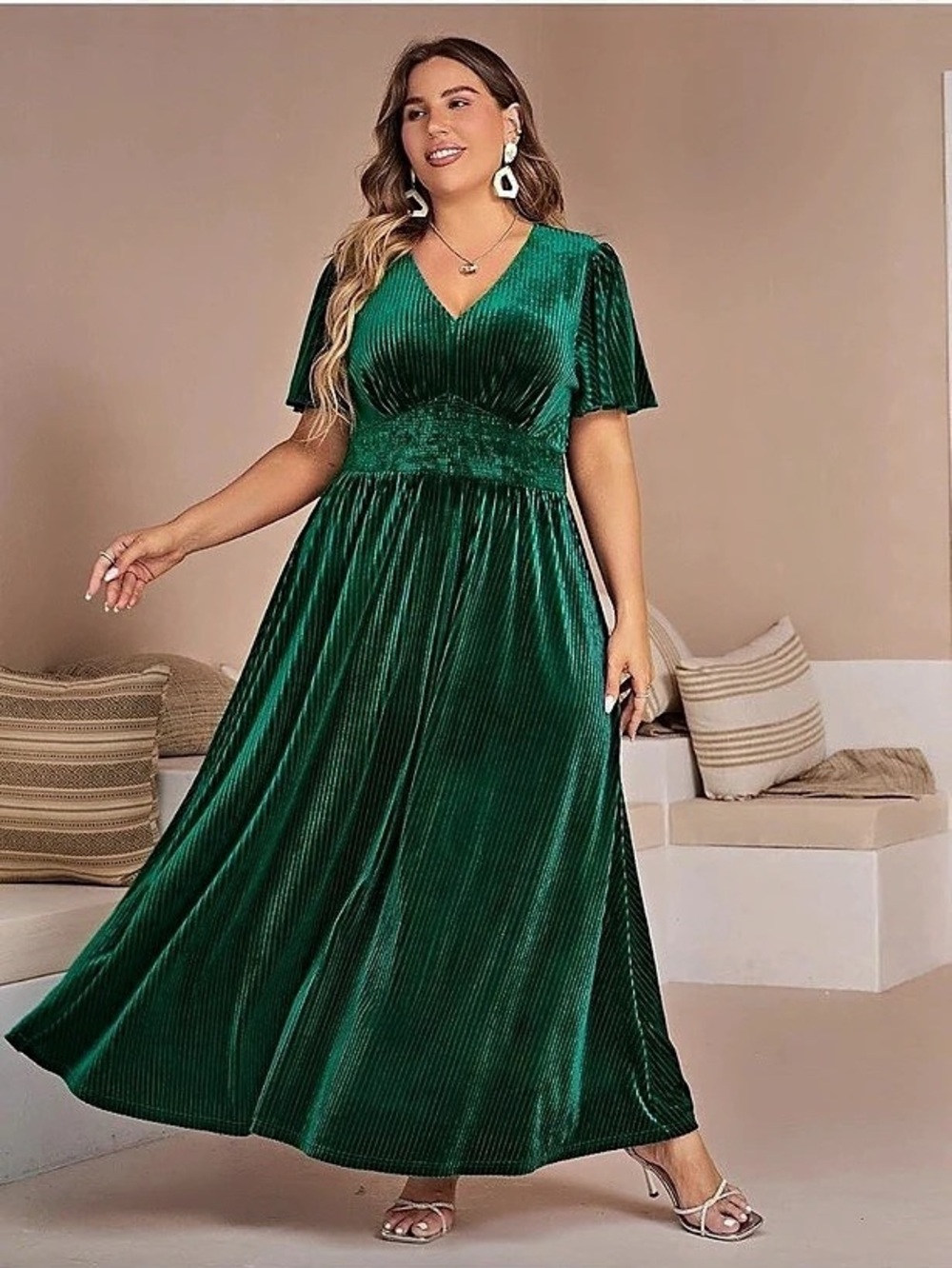 Ever Pretty Pleated Maxi Dress in Green Size 26 Like New